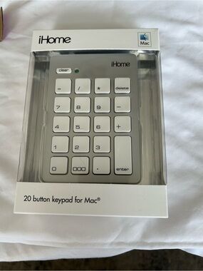 iHome Silver and White 20-Button Numeric Keypad for Mac